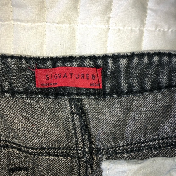 cutest grey denim skirt!! - Picture 3 of 3